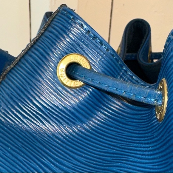 Louis Vuitton Noé LV RARE Vintage Bucket Bag – Blue Epi Leather France 1994 - Picture 8 of 17